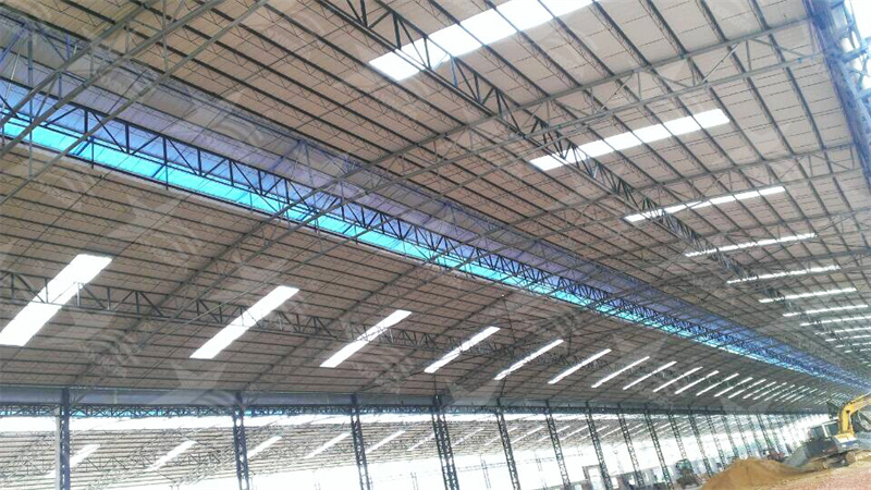 郑州工业厂房屋面材料防腐耐用的选择，郑州PVC厂房瓦在工业建筑领域的革新应用